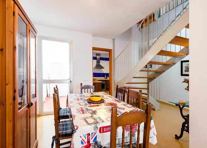 Duplex A Fontanilla Appartement